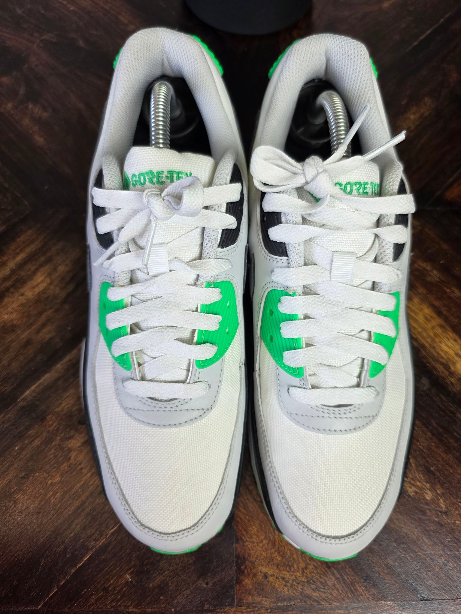 Nike Air Max 90 Gore-Tex Lucky Green maat 42