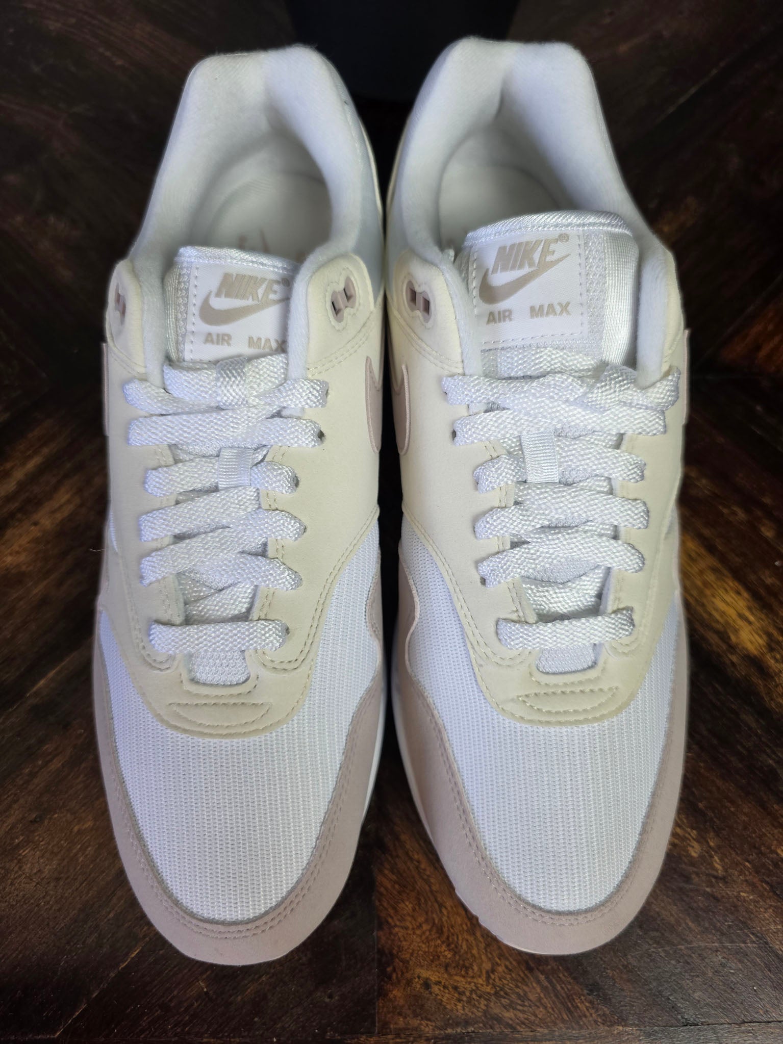 Nike Air Max 1 Platinum Violet maat 45,5
