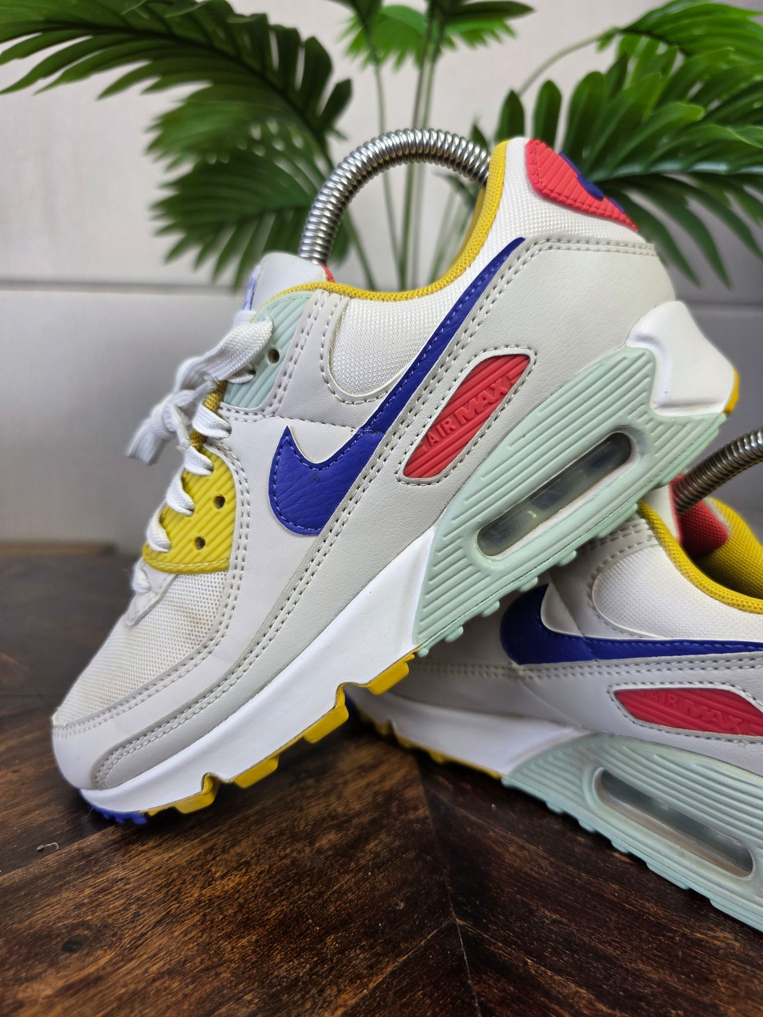 Nike Air Max 90 Pistachio Frost maat 37,5