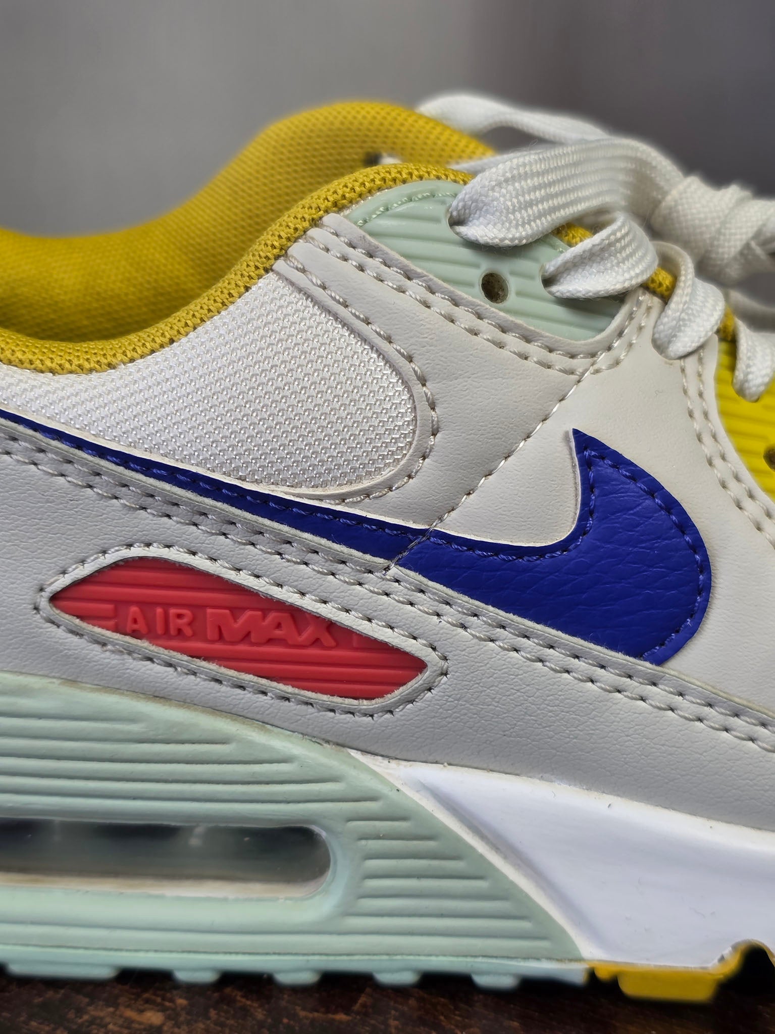 Nike Air Max 90 Pistachio Frost maat 37,5