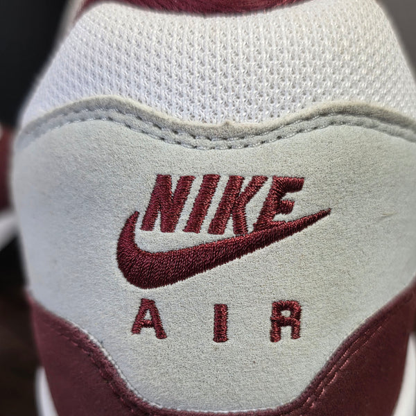 Nike Air Max 1 Dark Team Red maat 48,5