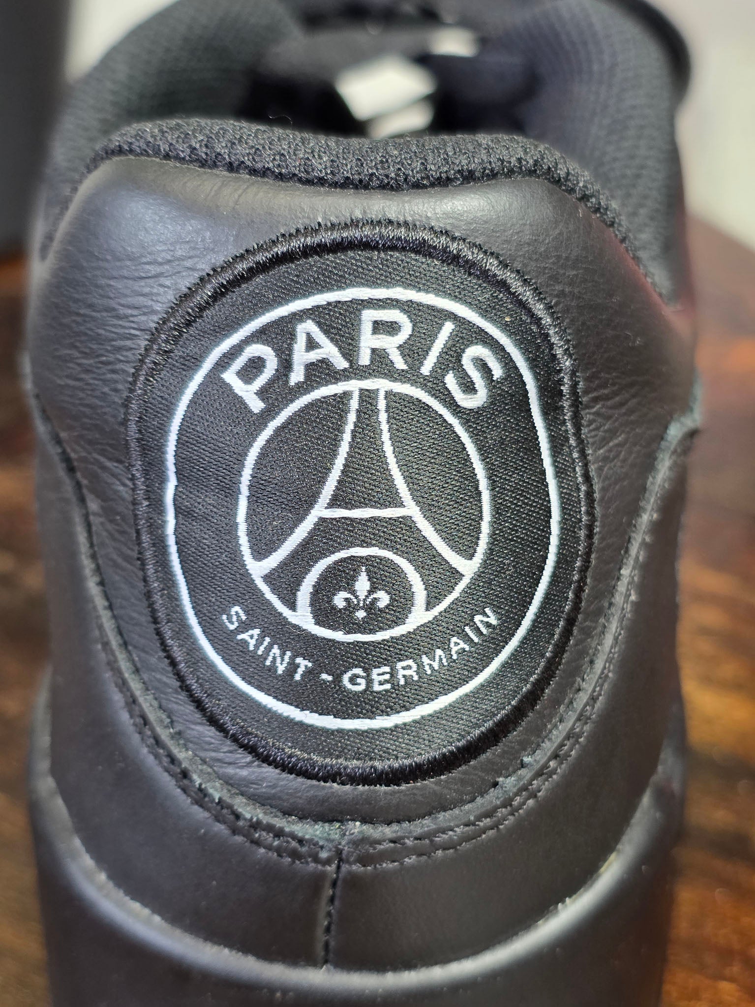 Nike Air Max 90 Paris Saint Germain maat 42,5