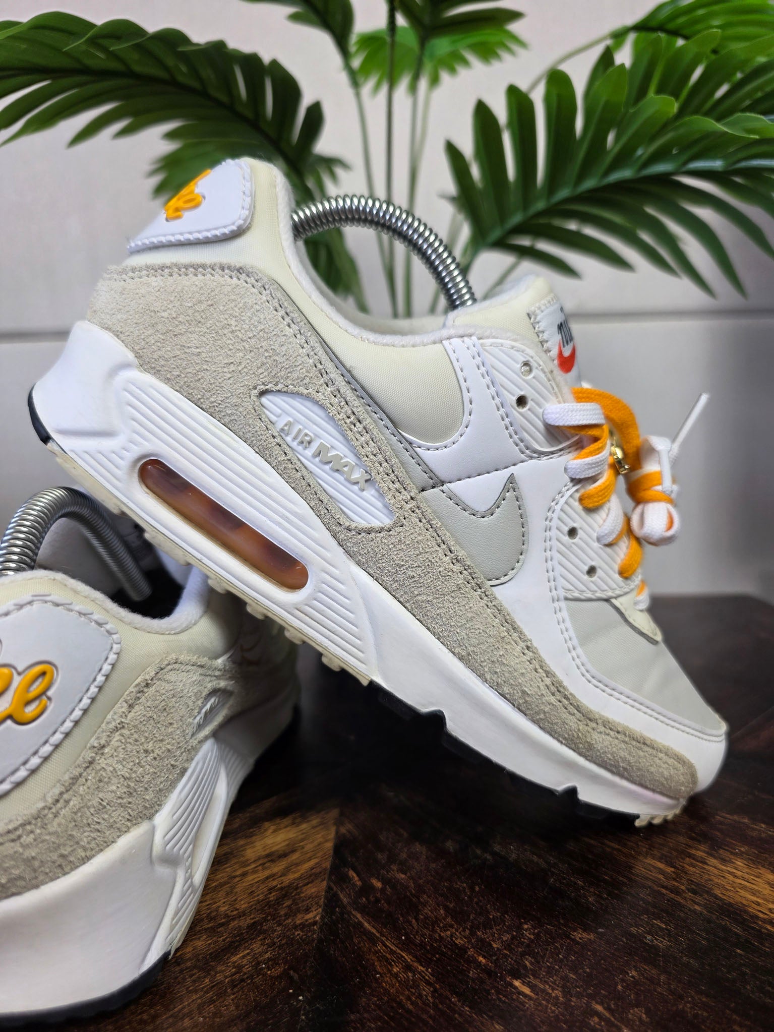 Nike Air Max 90 First Use Light Bone maat 40