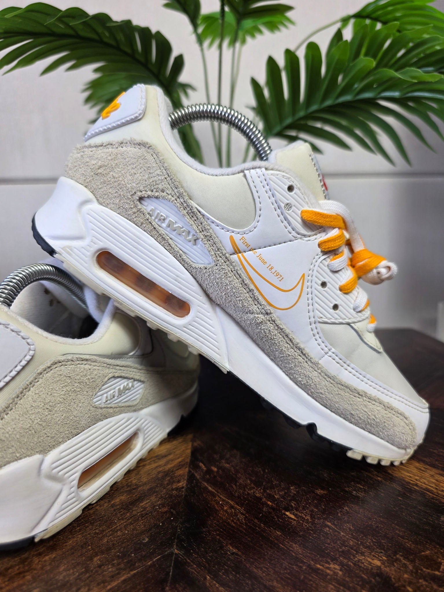 Nike Air Max 90 First Use Light Bone maat 40