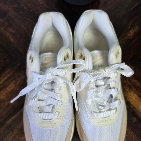 Nike Air Max 1 Pale Ivory maat 38,5