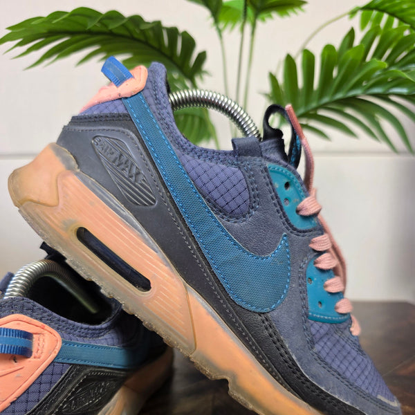 Nike Air Max 90 Terrascape Obsidian maat 40,5