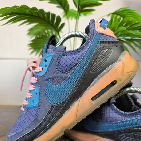 Nike Air Max 90 Terrascape Obsidian maat 40,5