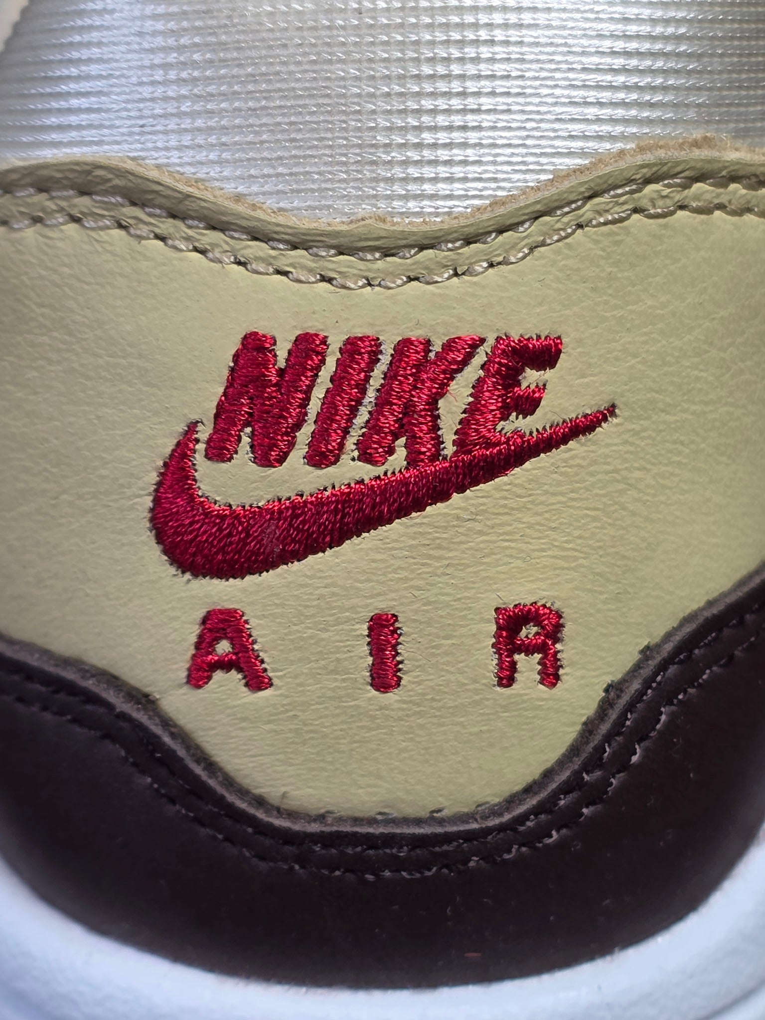 Nike Air Max 1 WMNS "Valentine's Day" maat 37,5