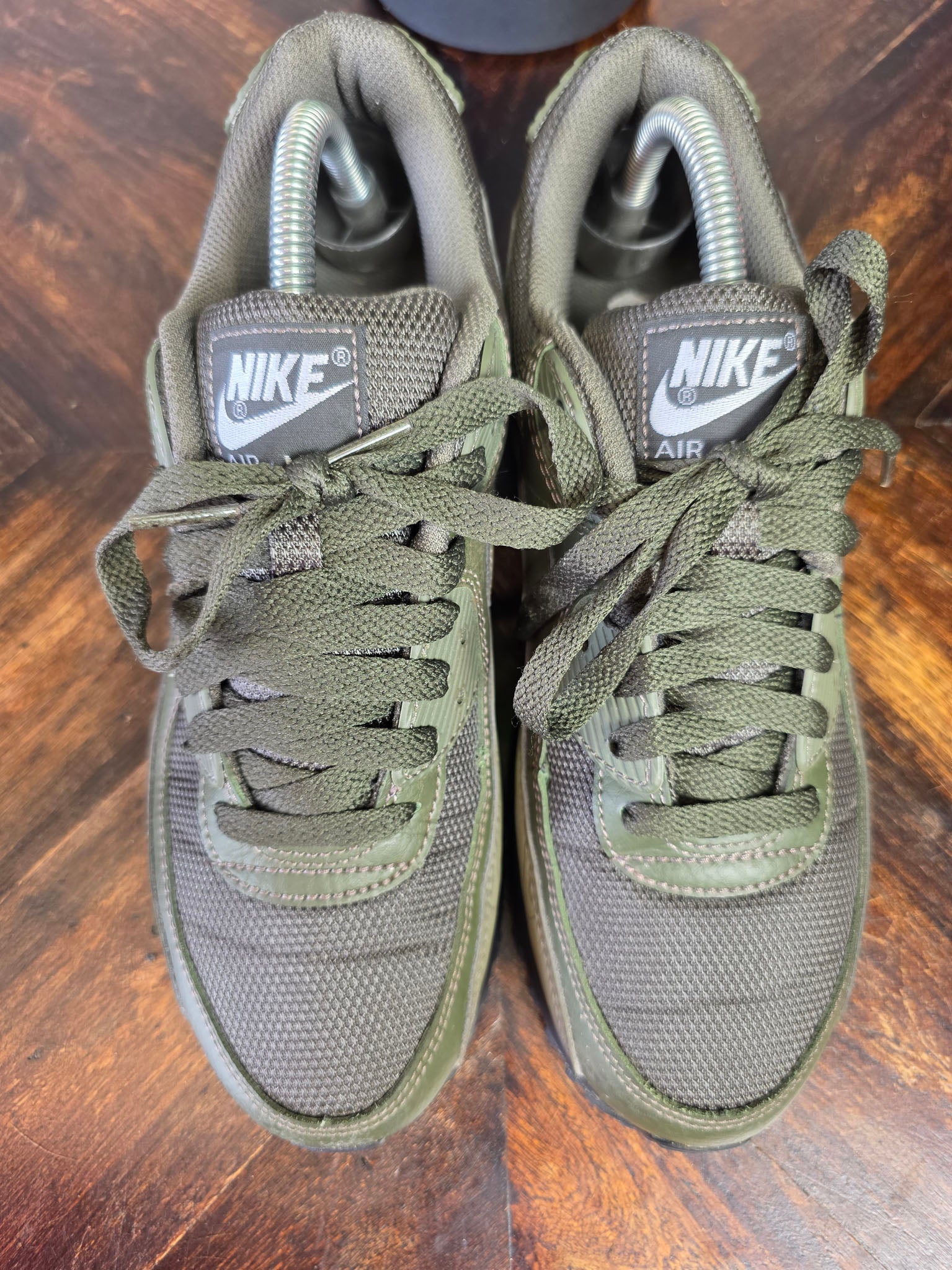 Nike Air Max 90 Reflective Olive maat 40,5