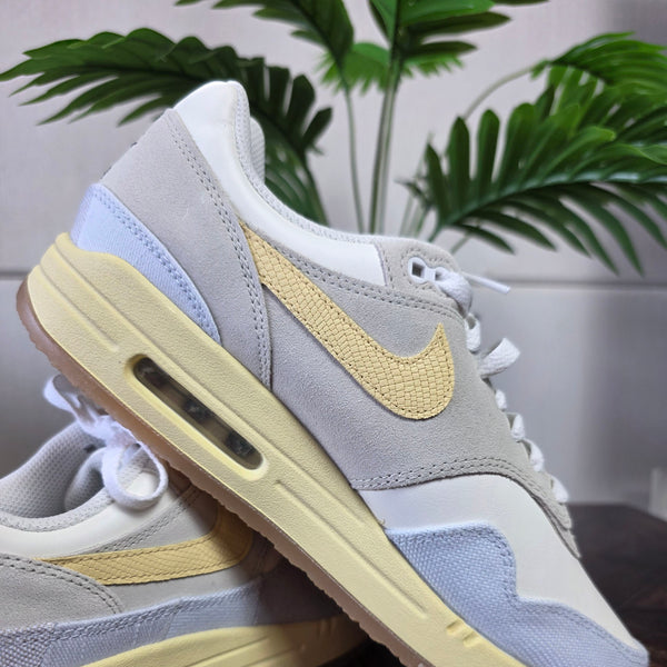 Nike Air Max 1 Crepe Wmns 