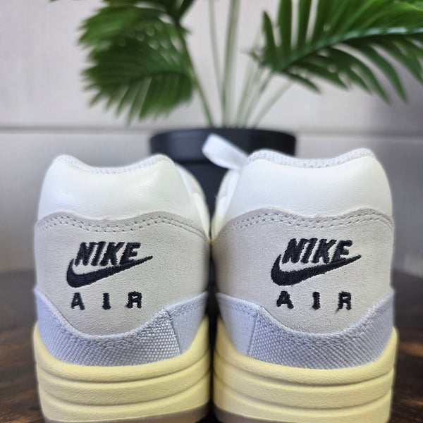 Nike Air Max 1 Crepe Wmns 