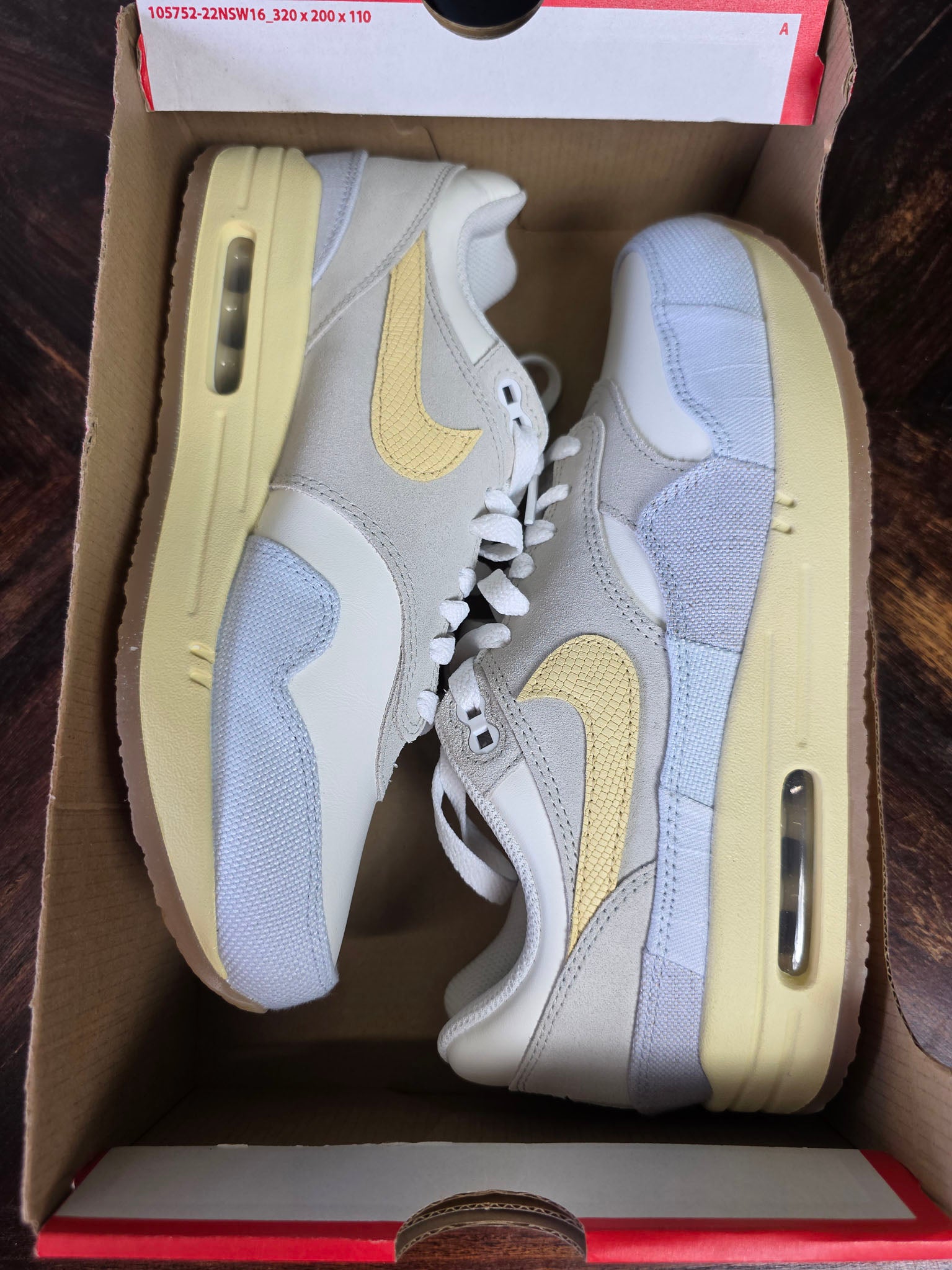Nike Air Max 1 Crepe Wmns "Light Bone" maat 41