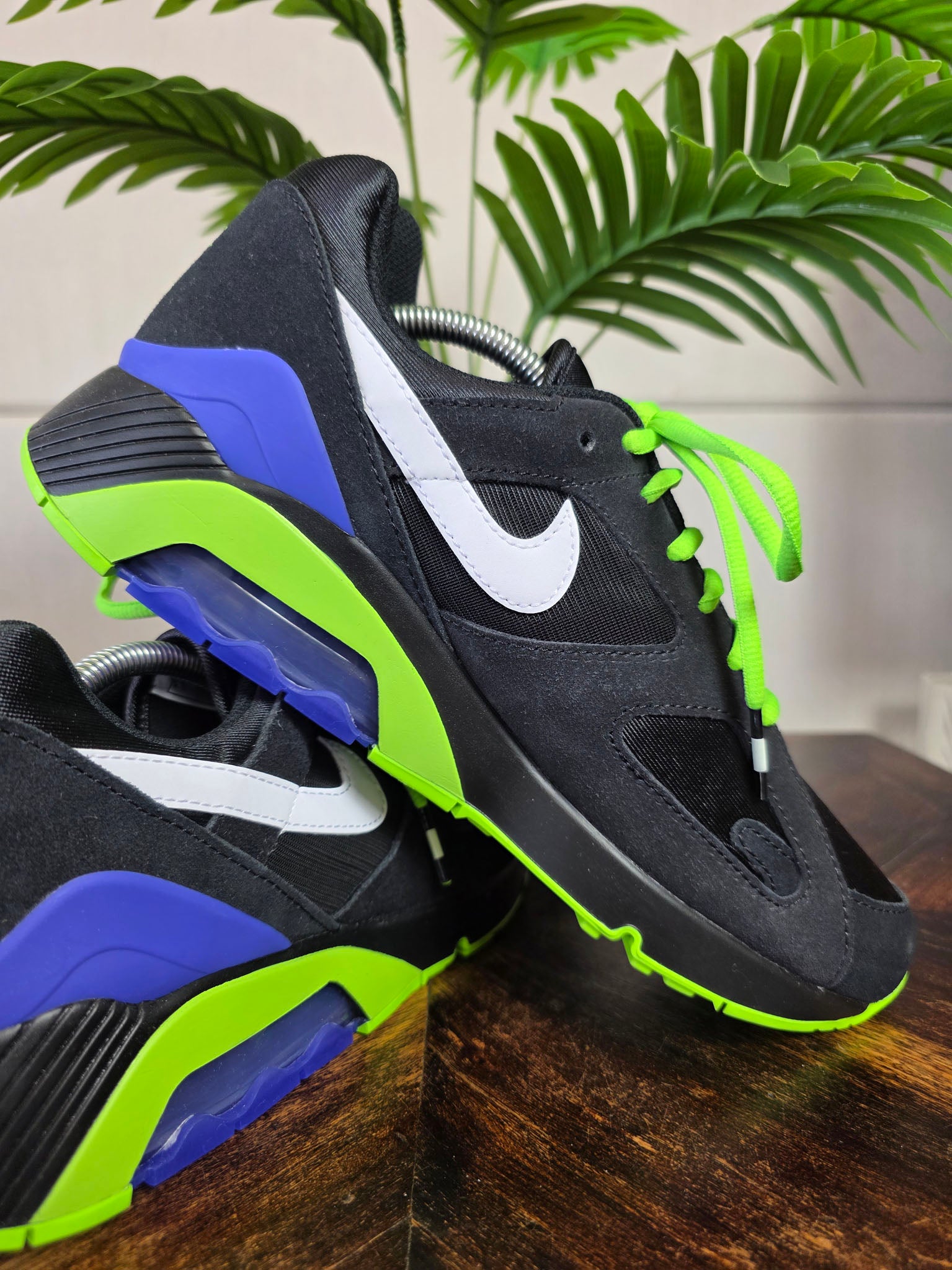 Nike Air Max 180 QS Joker maat 44