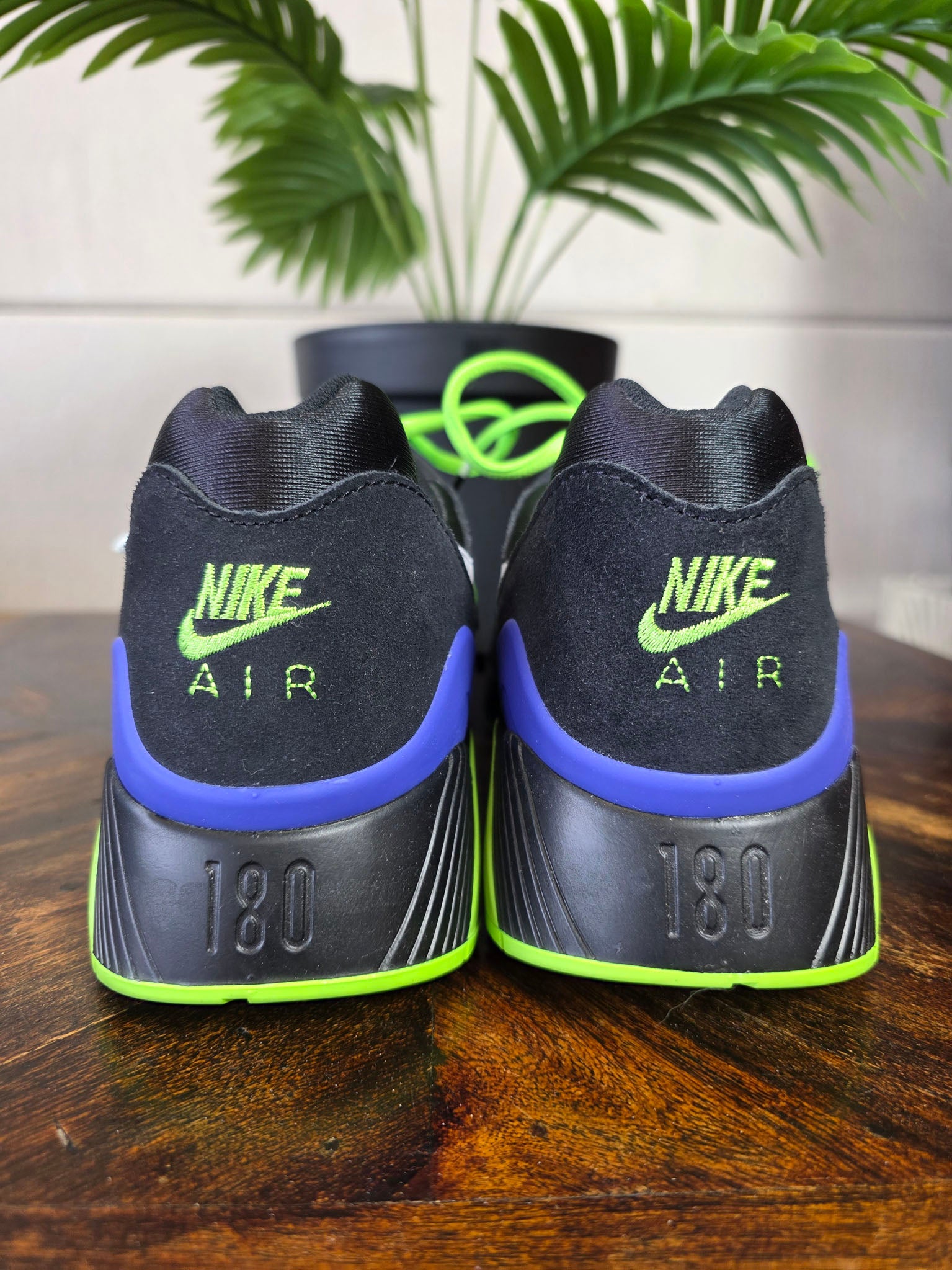 Nike Air Max 180 QS Joker maat 44