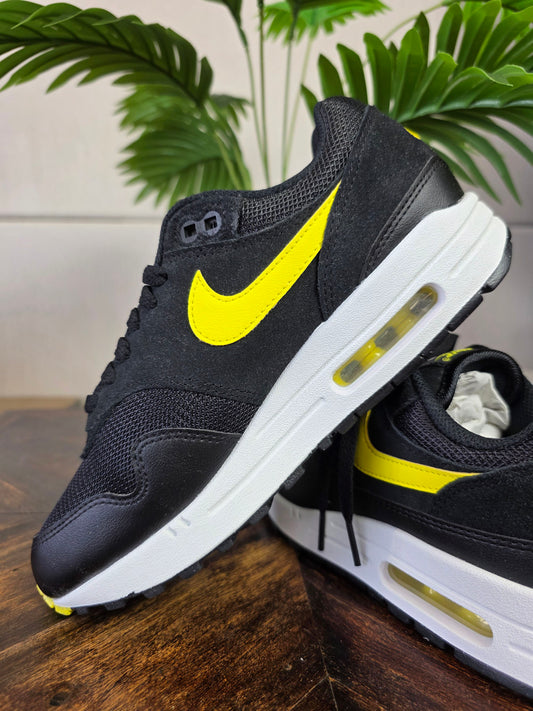 Nike Air Max 1 Batman maat 38,5