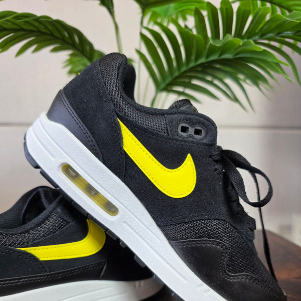 Nike Air Max 1 Batman maat 38,5