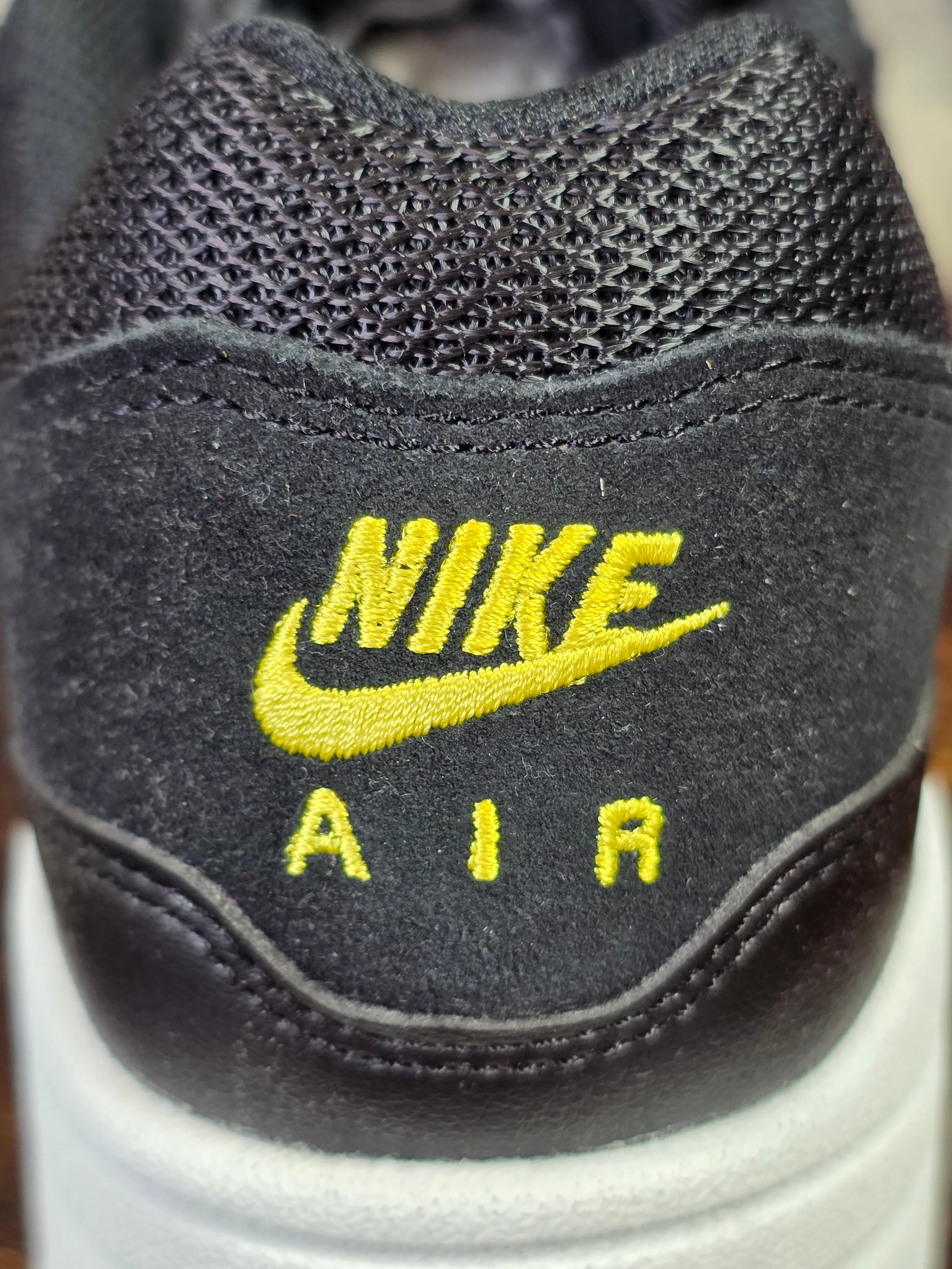 Nike Air Max 1 Batman maat 38,5