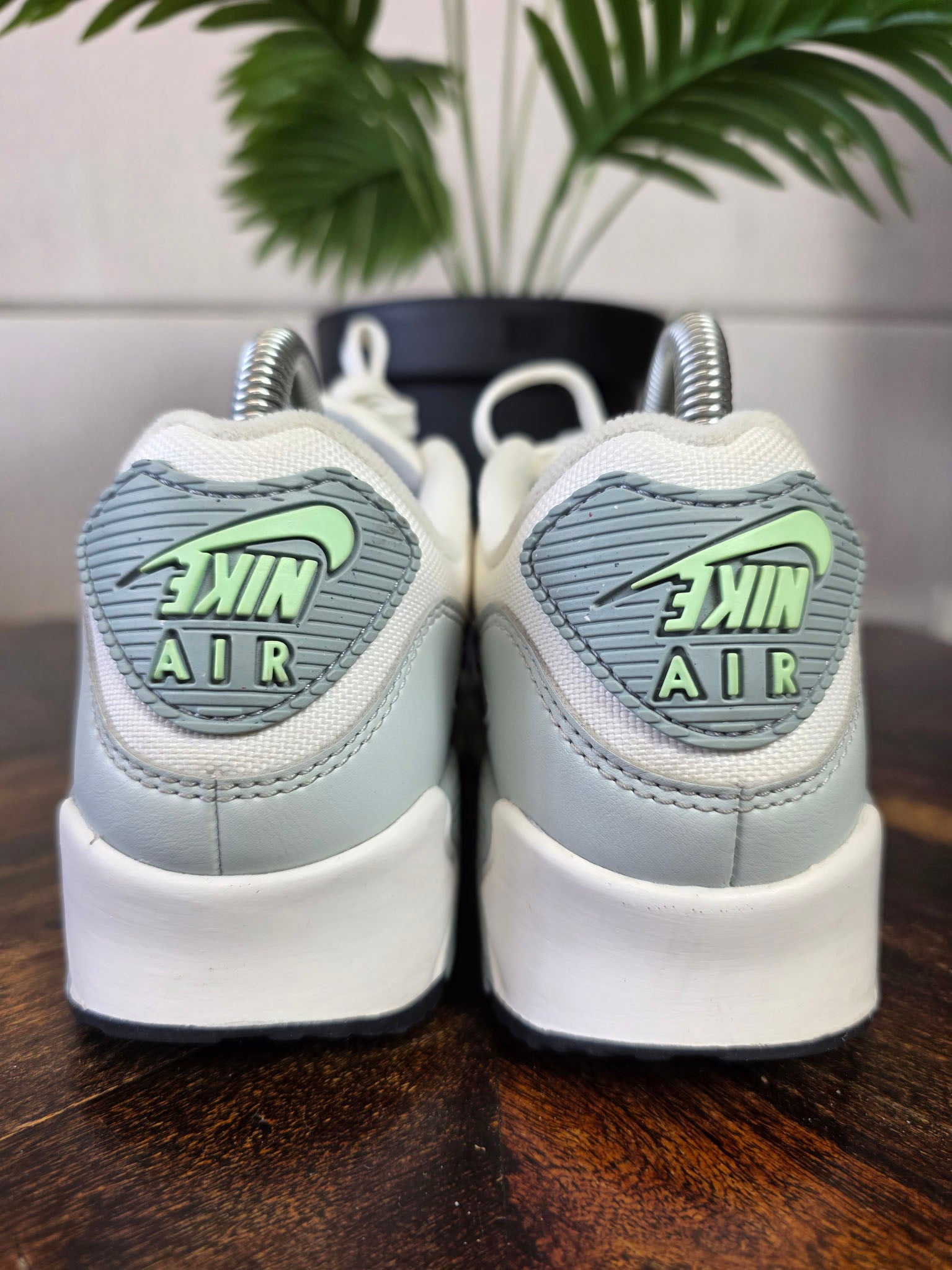 Nike Air Max 90 SE Molten Metal maat 38