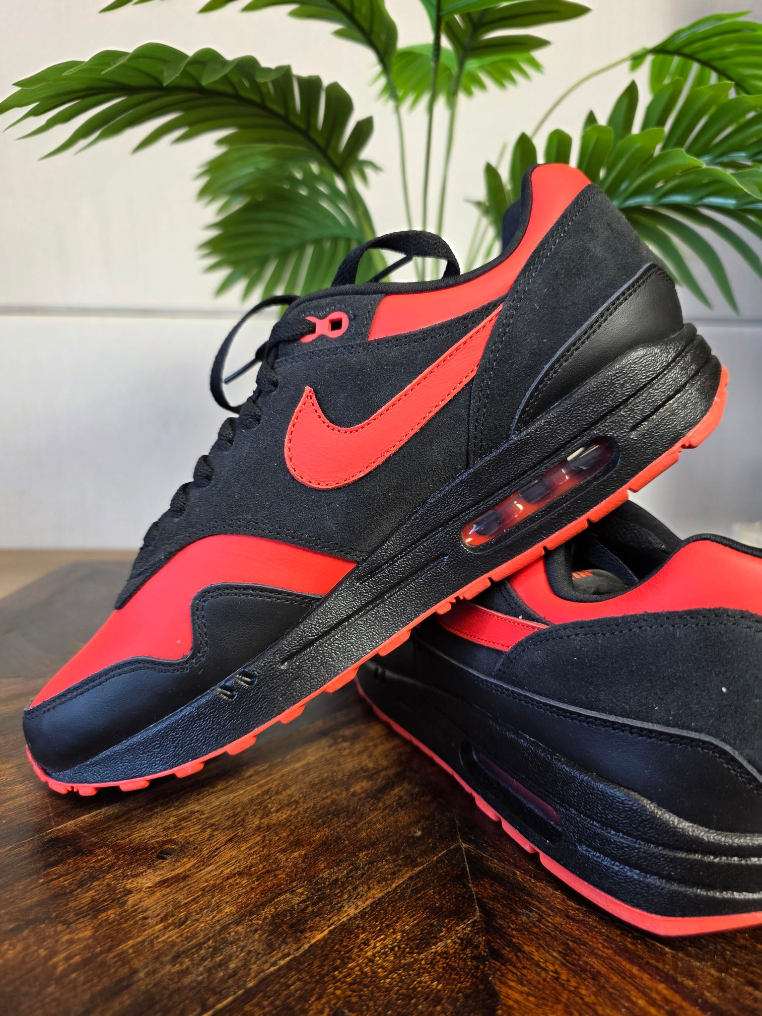 Nike Air Max 1 Black Red maat 44