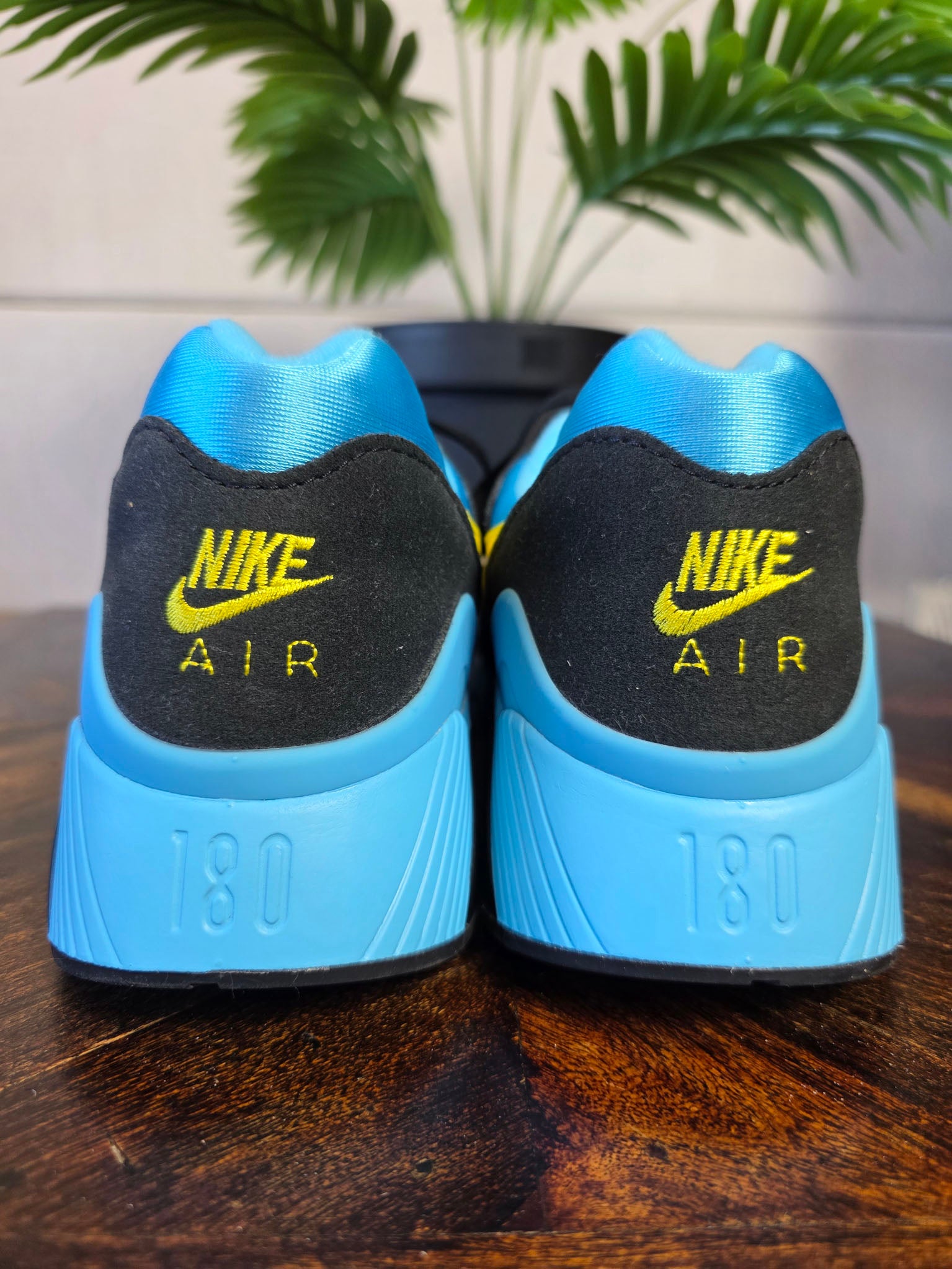 Nike Air 180 Baltic Blue maat 44