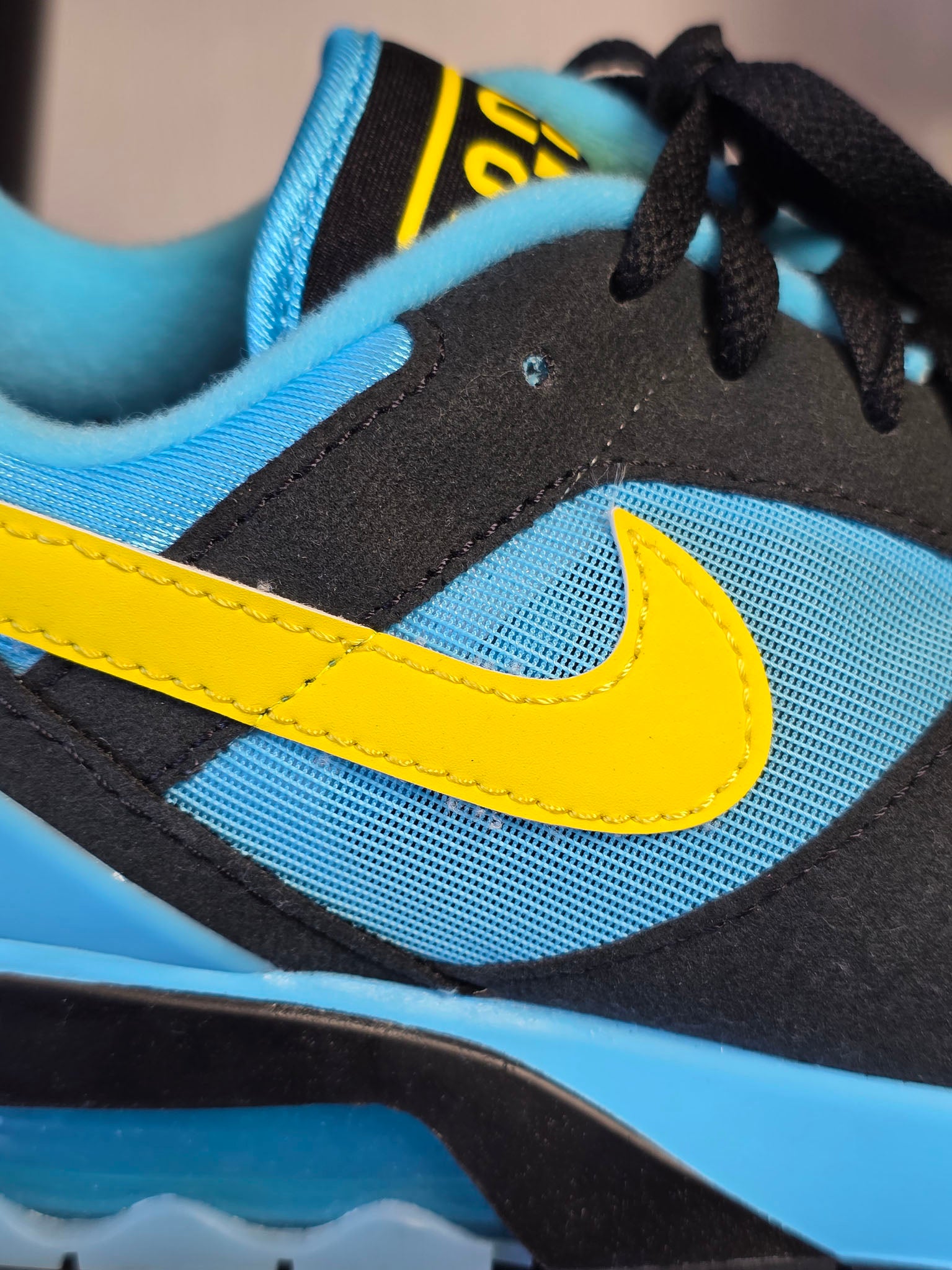 Nike Air 180 Baltic Blue maat 44