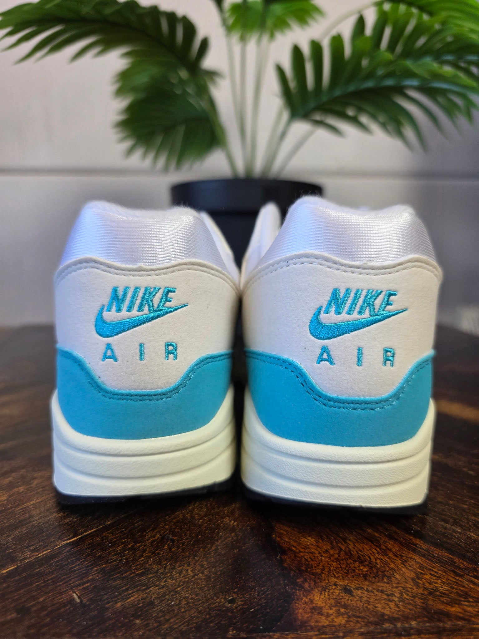 Nike Air Max 1 Dusty Cactus maat 42,5