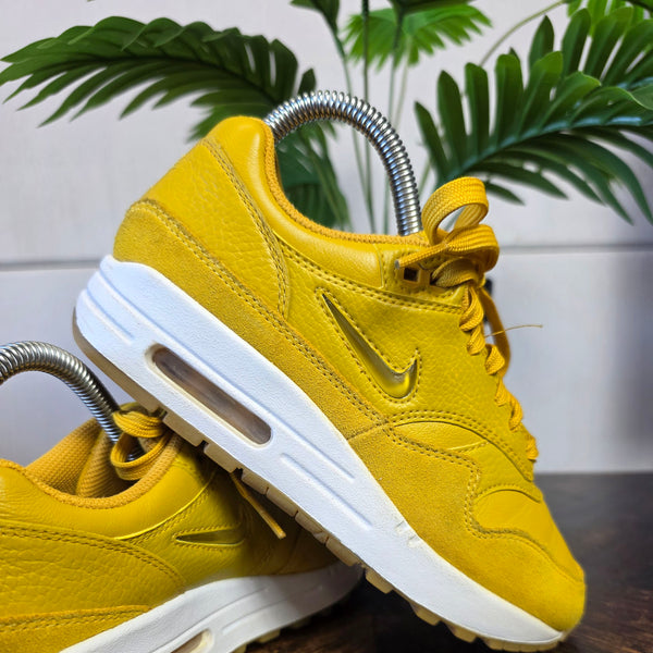 Nike Air Max 1 Jewel Mineral Yellow maat 36