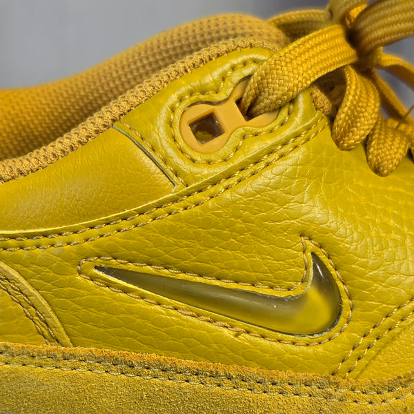 Nike Air Max 1 Jewel Mineral Yellow maat 36