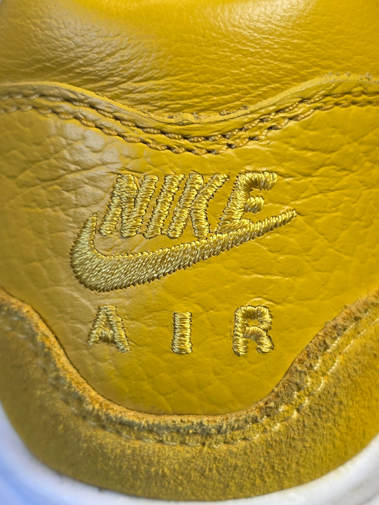 Nike Air Max 1 Jewel Mineral Yellow maat 36