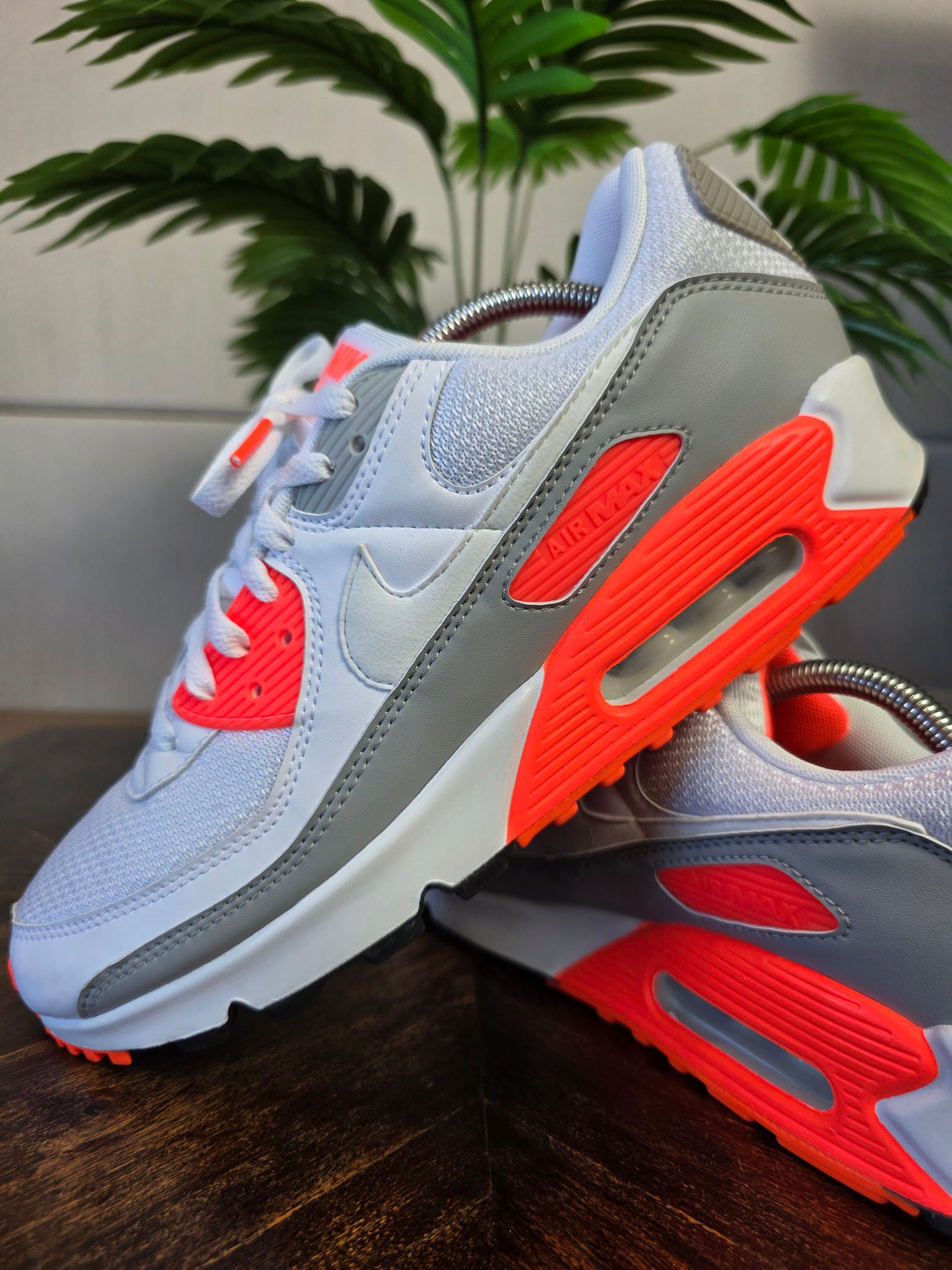 Nike Air Max 90 Hyper Orange maat 44
