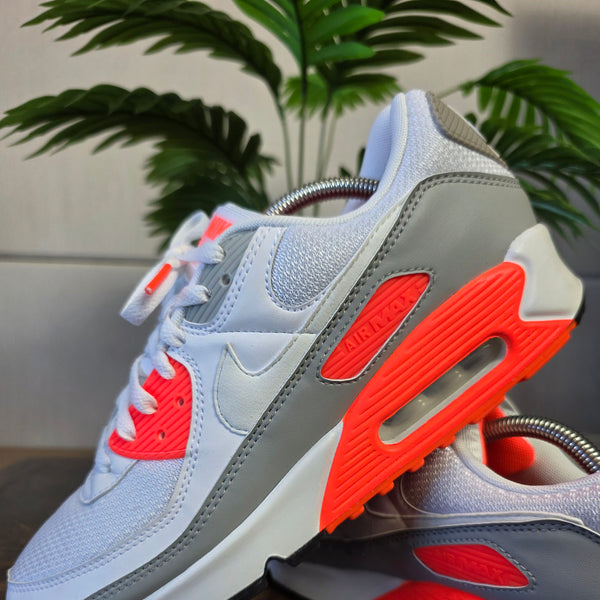 Nike Air Max 90 Hyper Orange maat 44