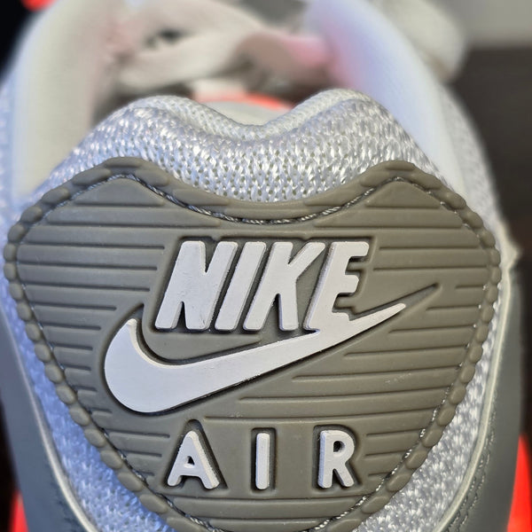 Nike Air Max 90 Hyper Orange maat 44