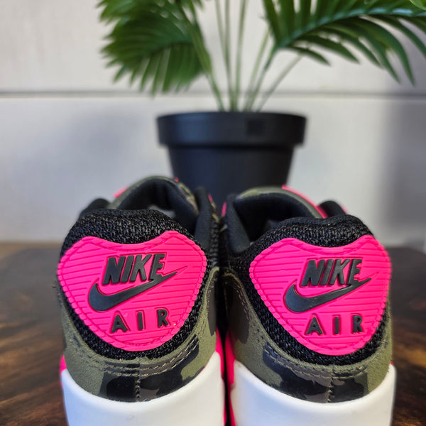 Nike Air Max 90 Camo Pack Hyper Pink maat 38,5