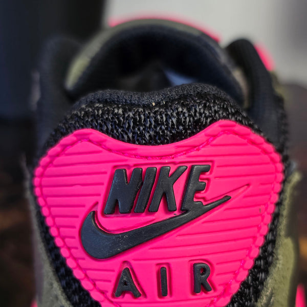 Nike Air Max 90 Camo Pack Hyper Pink maat 38,5