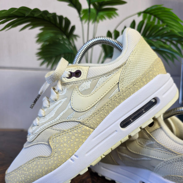 Nike Air Max 1 '87 Coconut Milk maat 39