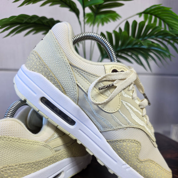Nike Air Max 1 '87 Coconut Milk maat 39