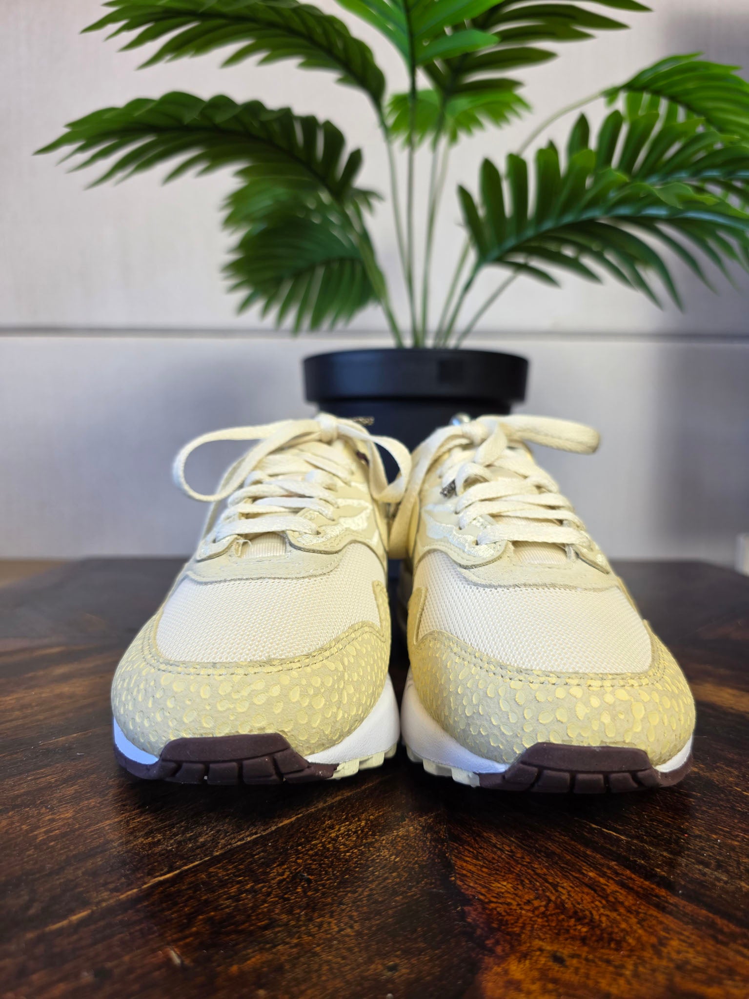 Nike Air Max 1 '87 Coconut Milk maat 39