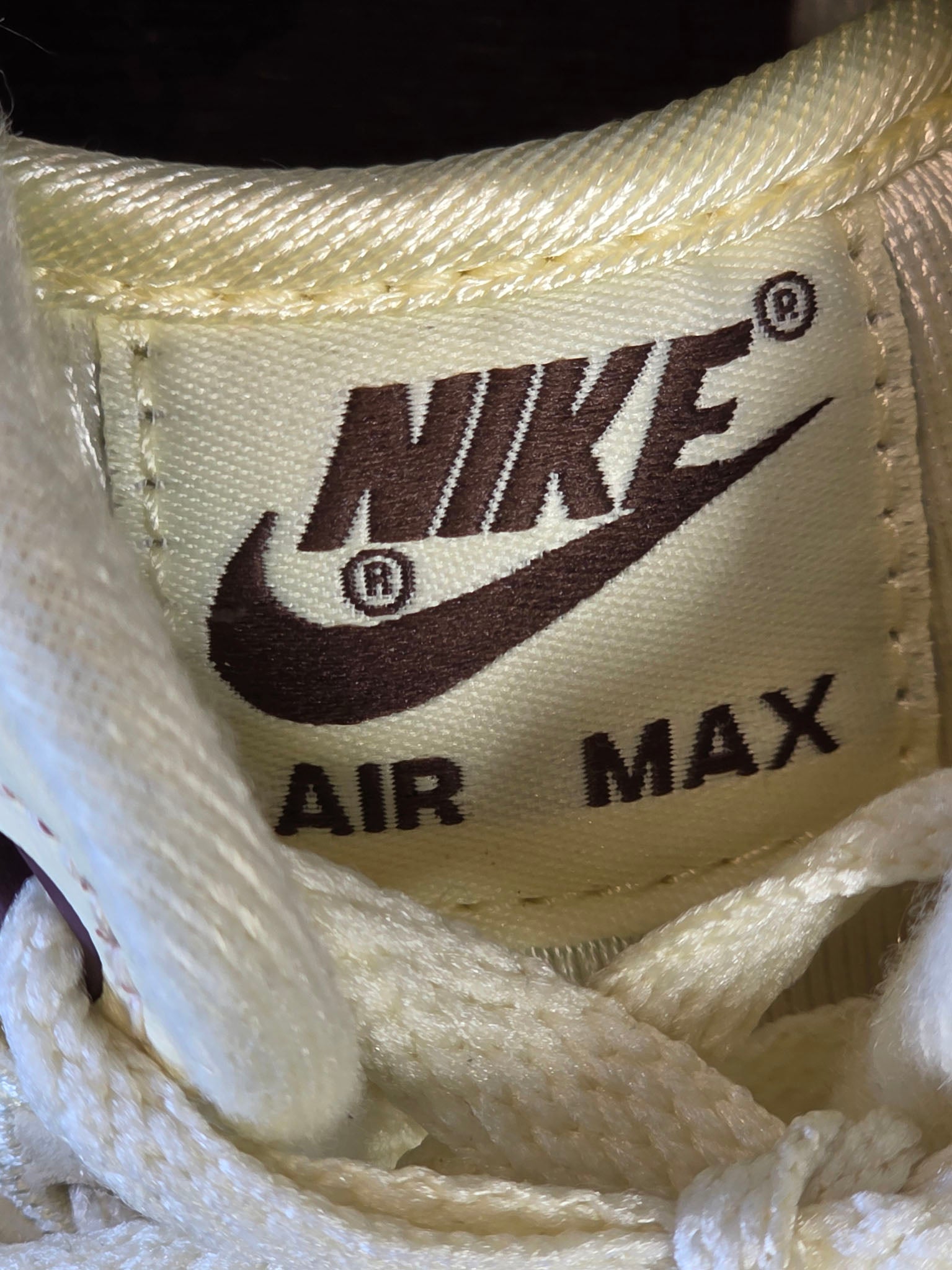 Nike Air Max 1 '87 Coconut Milk maat 39