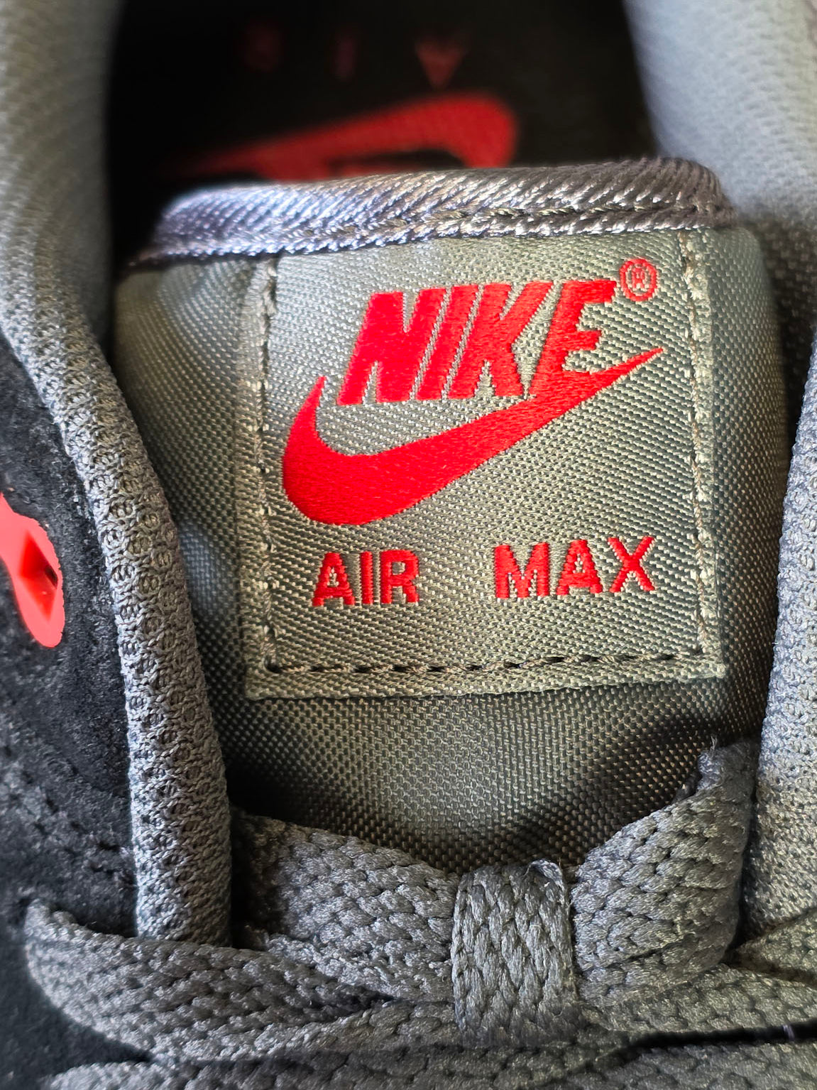 Nike Air Max 1 Vamps maat 47
