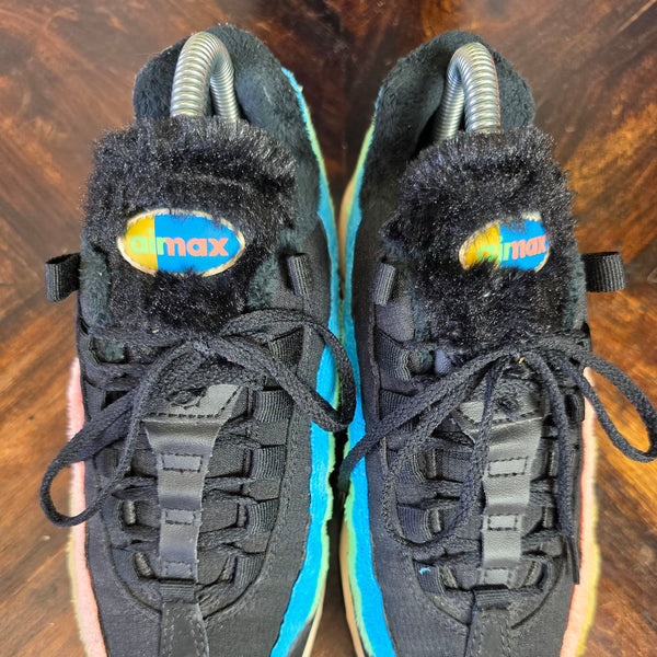 Nike Air Max 95 Premium Black Fur maat 37,5