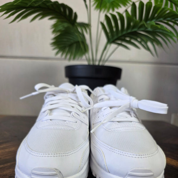 Nike Air Max 90 Triple White maat 42,5