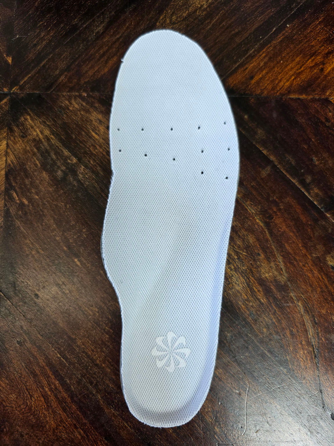 Nike Air Max 90 Triple White maat 42,5