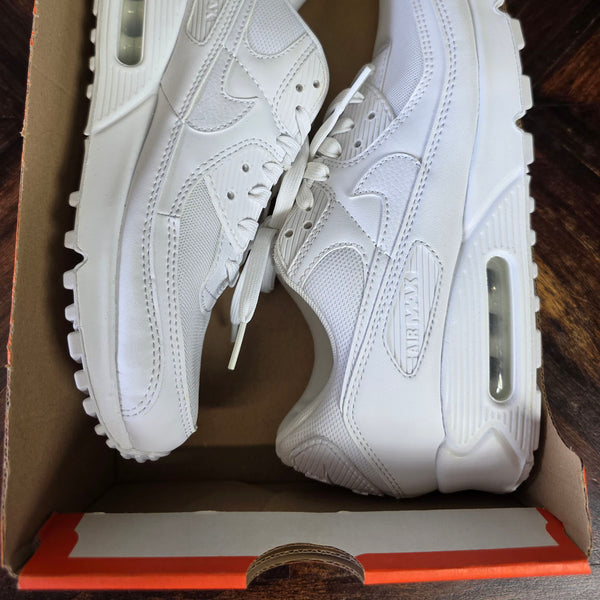 Nike Air Max 90 Triple White maat 42,5