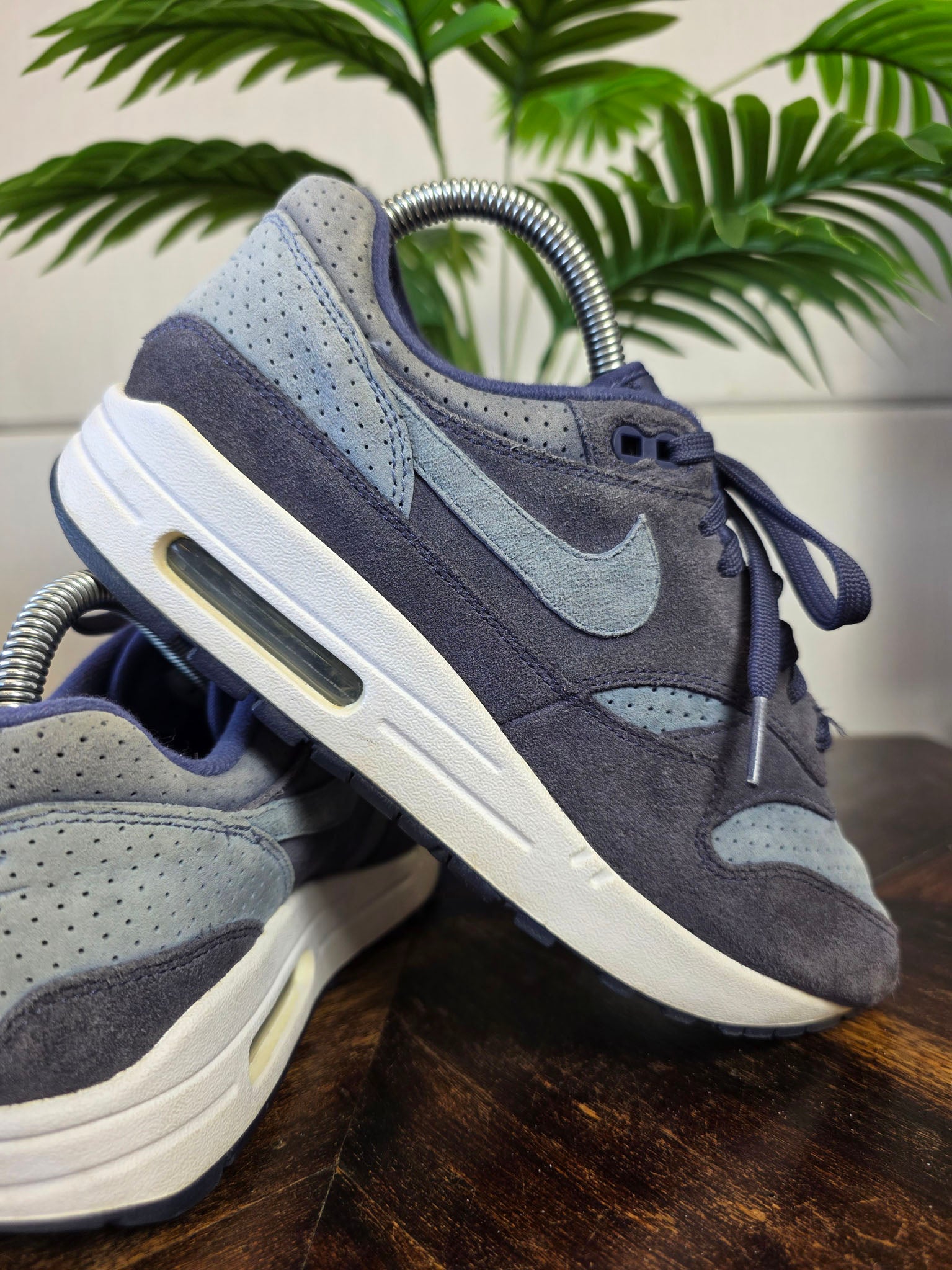Nike Air Max 1 Indigo Perf maat 38,5