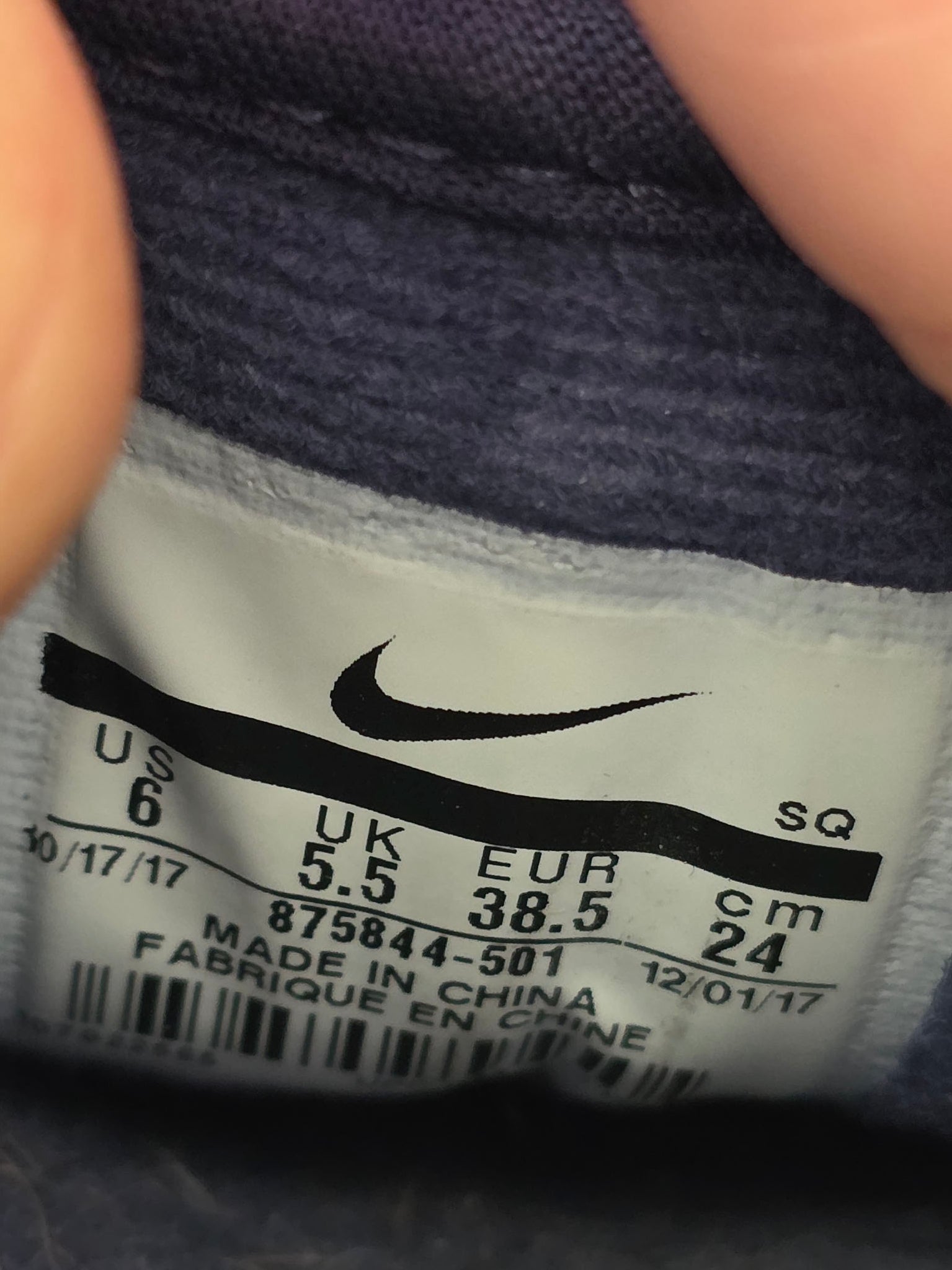 Nike Air Max 1 Indigo Perf maat 38,5