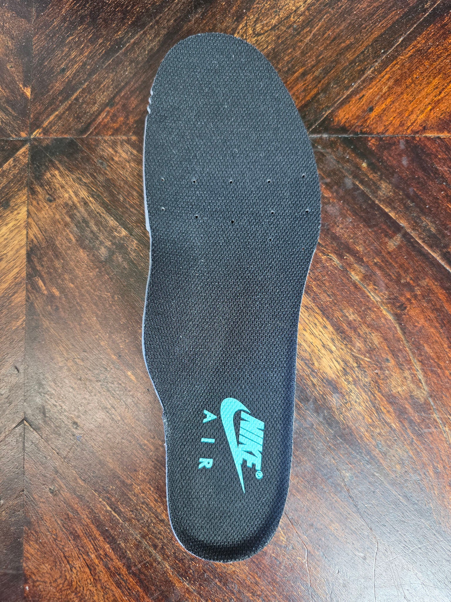 Nike Air Max 90 Black Tiffany maat 40