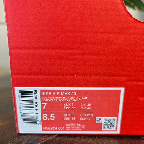 Nike Air Max 90 Black Tiffany maat 40