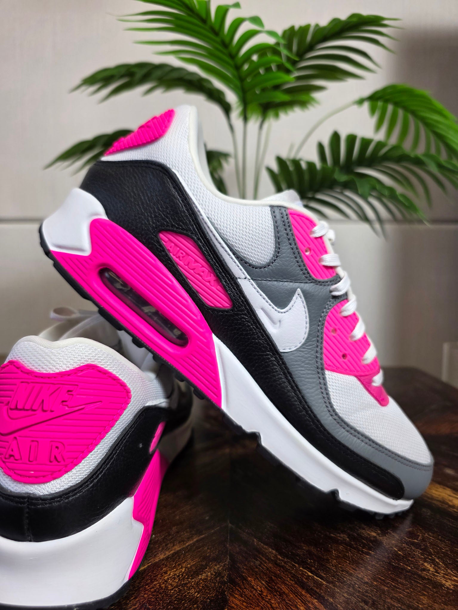 Nike Air Max 90 Pink Black Grey maat 45