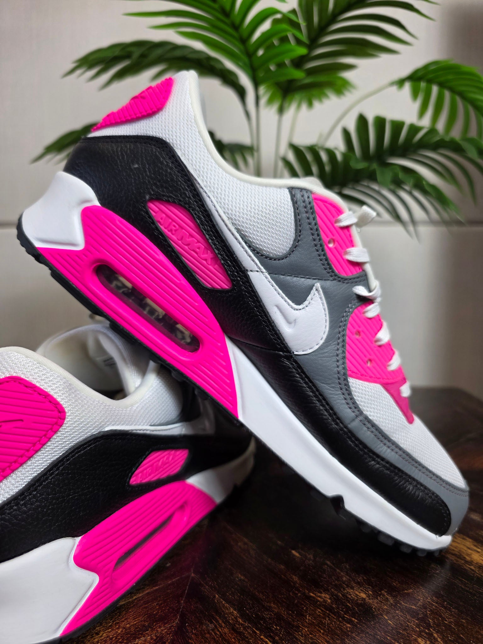 Nike Air Max 90 Pink Black Grey maat 45