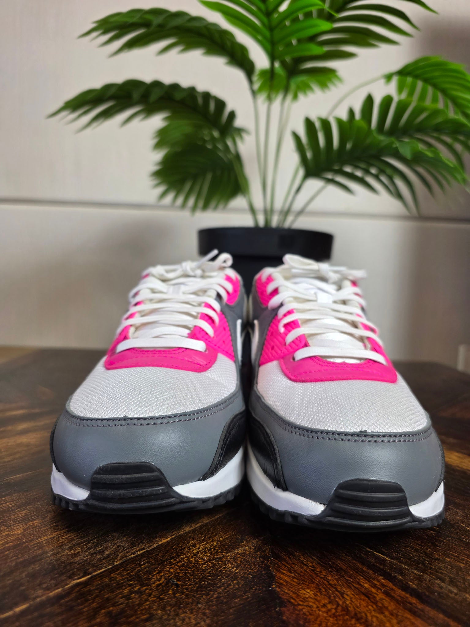 Nike Air Max 90 Pink Black Grey maat 45